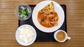 学生食堂のメニュー カチャトーラ